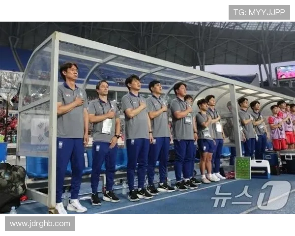 洪明甫力挺金玟哉失误:个人失误难免 下一场必定改正 洪明甫力挺金玟哉失误:个人失误难免 下一场必定改正