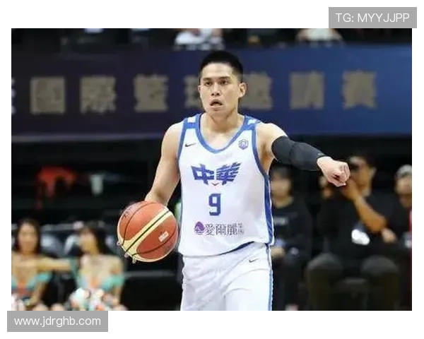 媒体人陈盈骏暂时离队自行安排训练 预计11月下旬至12月初返京恢复状态